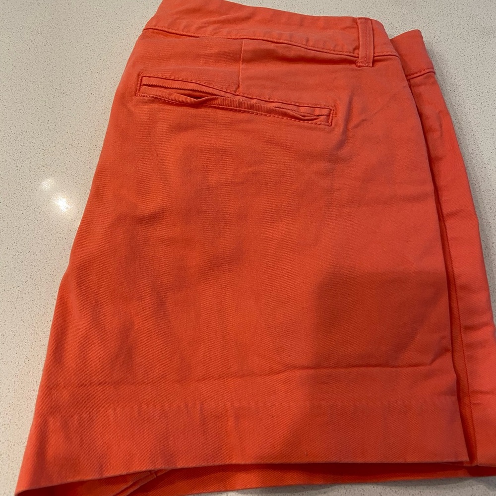 Old Navy pixie shorts - Picture 2 of 3